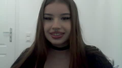 Molly online show from 07/10/26, 02:19