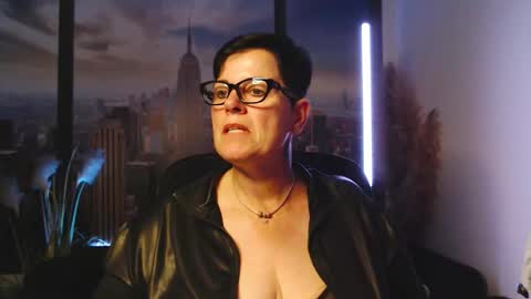 MollySun Nina Randmann online show from 09/08/25, 06:07