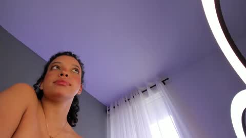 Molly online show from 12/31/24, 04:35