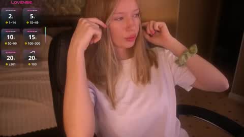 mollyymayy online show from 07/26/26, 03:58