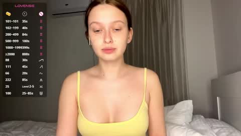 Snapshot of moltenpeach chatting on 05/31/26, 06:09 Hermina online show from 05/31/26, 06:09