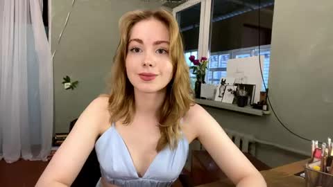 Snapshot of molyangel chatting on 06/07/26, 04:55 Oksana online show from 06/07/26, 04:55