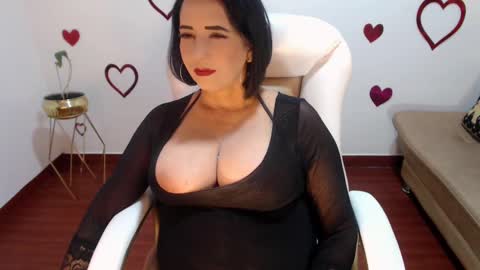 Sara online show from 02/20/25, 01:25