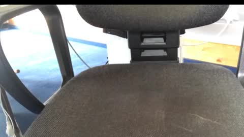 Snapshot of moma1111 chatting on 10/27/25, 01:48 moma1111 online show from 10/27/25, 01:48