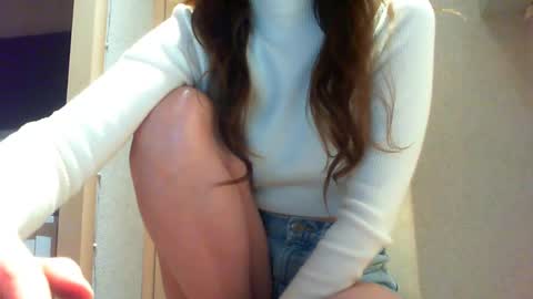 Hailey online show from 05/17/26, 10:17