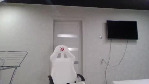 MommmY  online show from 09/08/25, 04:50