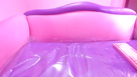 Snapshot of mommy_dirty_squirt chatting on 03/11/25, 11:55 carolina online show from 03/11/25, 11:55