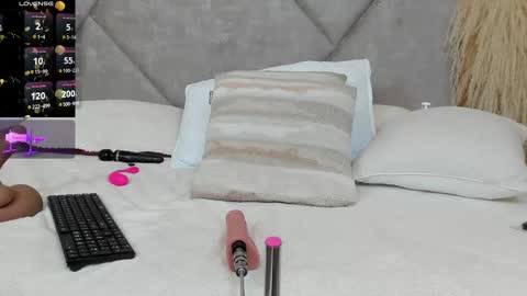 Snapshot of mommy_naughty_ chatting on 03/26/26, 11:32 Letty Smith online show from 03/26/26, 11:32