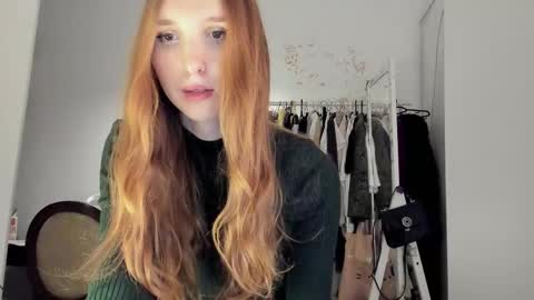 Liza online show from 11/21/25, 01:43