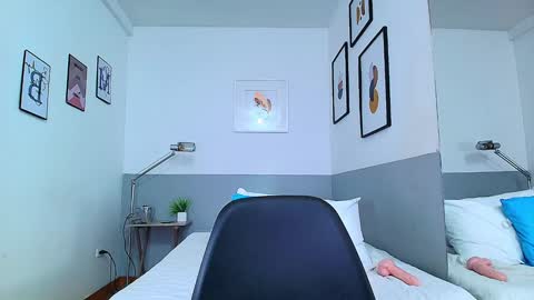 Daphne  online show from 01/23/25, 11:15