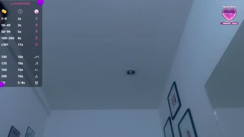 Daphne  online show from 02/05/25, 08:21