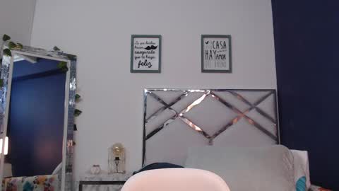 Daphne  online show from 02/19/25, 02:23