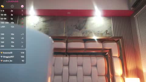 Daphne  online show from 02/20/25, 02:18