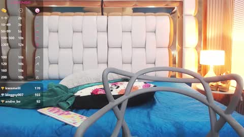 Daphne  online show from 02/20/25, 05:23