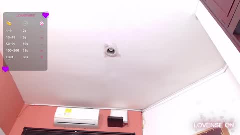 Daphne  online show from 03/08/25, 05:38