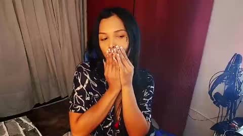 Snapshot of mommyjeva chatting on 10/22/25, 01:06 Mommy Jeva online show from 10/22/25, 01:06