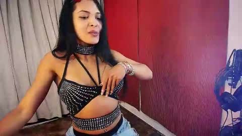 Snapshot of mommyjeva chatting on 11/03/25, 10:21 Mommy Jeva online show from 11/03/25, 10:21