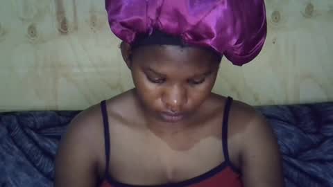momsdoll online show from 07/20/26, 05:55