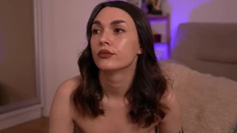 Snapshot of mona_lisss chatting on 11/30/25, 11:25 Mona Lisss online show from 11/30/25, 11:25