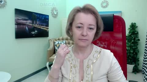 Snapshot of mona_w chatting on 04/11/26, 10:30 Mona online show from 04/11/26, 10:30