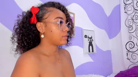 MONAAXXX online show from 01/11/25, 07:27