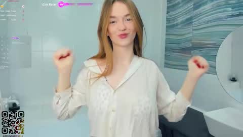 Snapshot of monabrickell chatting on 10/29/25, 07:37 Mona online show from 10/29/25, 07:37