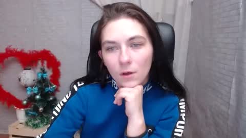 monakali online show from 12/23/24, 07:06