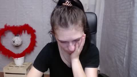 monakali online show from 01/31/25, 06:57
