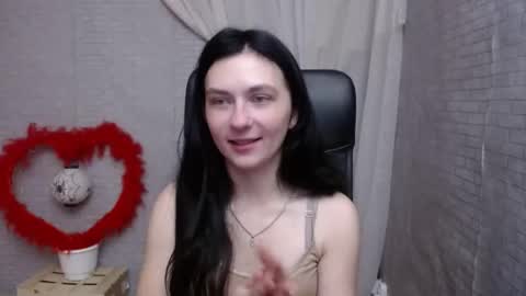 monakali online show from 03/11/25, 07:15