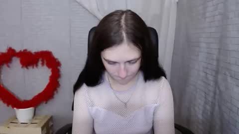 monakali online show from 09/19/25, 06:26