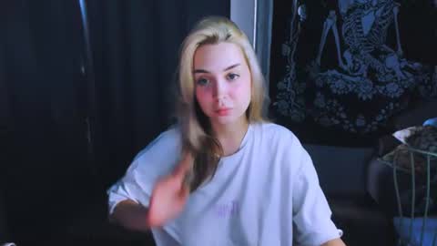   online show from 07/05/26, 03:52
