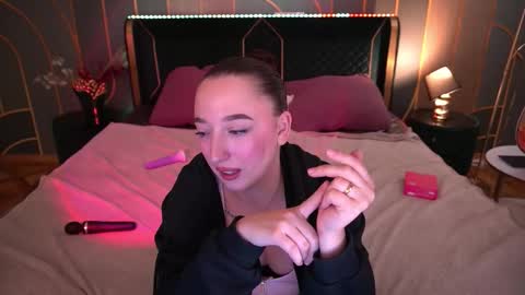 Taina online show from 09/16/25, 06:53