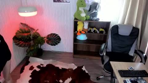 Nonaviv online show from 10/18/25, 12:39