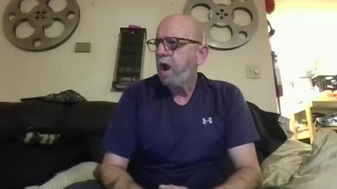 mondaymonday online show from 02/24/25, 07:19