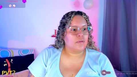 aleja      independent model       online show from 01/05/25, 04:48