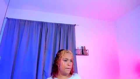 aleja      independent model       online show from 02/15/26, 03:09