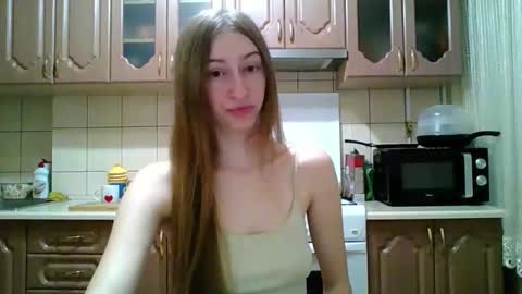 Snapshot of monica_tamayo chatting on 02/27/26, 09:26 Monica online show from 02/27/26, 09:26