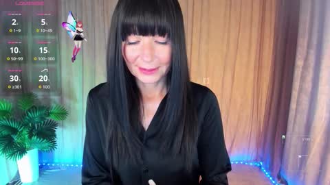 Snapshot of monicacheerful chatting on 10/26/25, 11:27 Monica online show from 10/26/25, 11:27