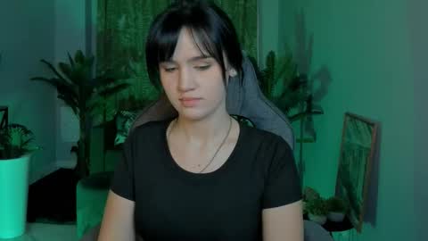 Snapshot of monicafarmer chatting on 01/05/26, 05:49 monica online show from 01/05/26, 05:49
