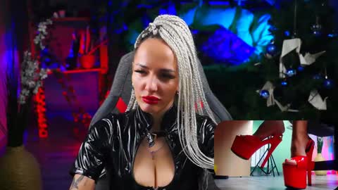 Monika online show from 01/10/25, 12:04