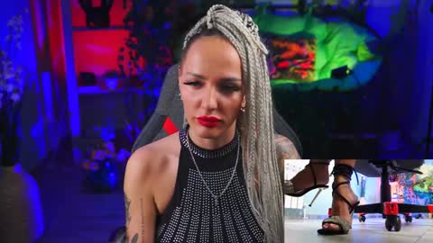 Monika online show from 01/20/25, 12:28