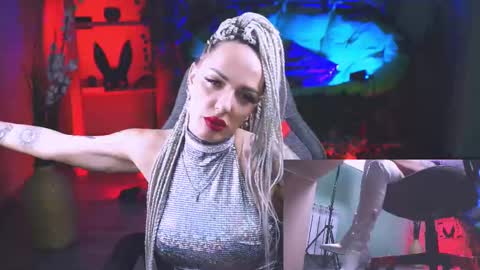 Snapshot of monicamaxwel chatting on 02/20/25, 12:36 Monika online show from 02/20/25, 12:36