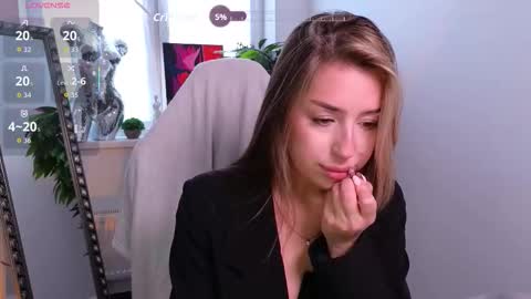 Monica online show from 10/18/25, 01:12