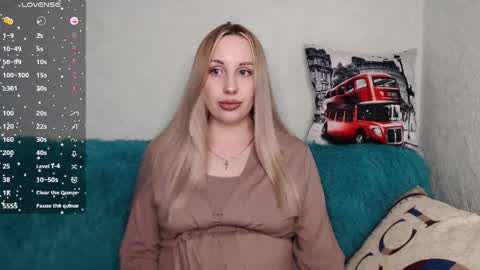 Monika online show from 09/24/25, 11:35