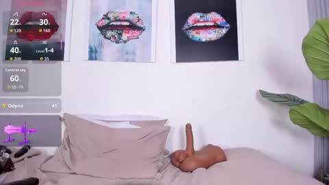 I am Monika online show from 11/27/25, 08:55