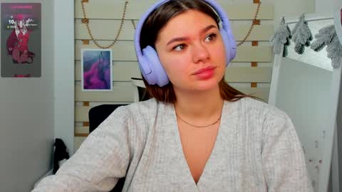 Monika online show from 12/22/24, 07:11