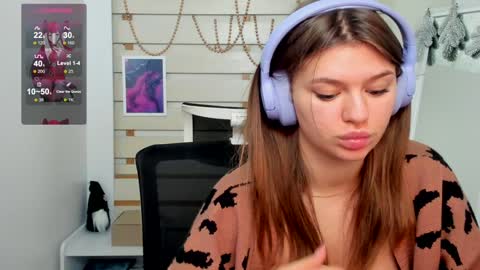 Monika online show from 01/07/25, 03:54