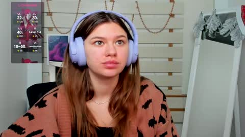 Monika online show from 01/08/25, 02:03