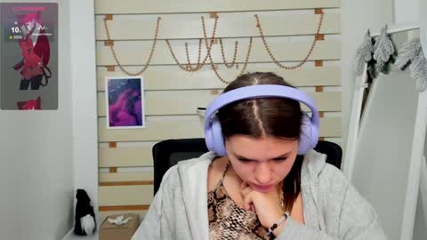 Monika online show from 01/12/25, 06:05