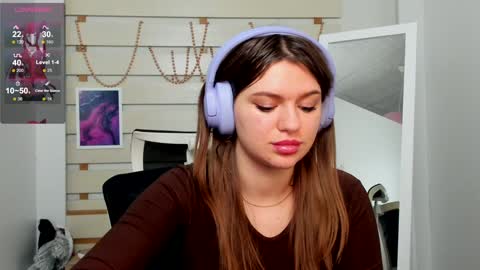 Monika online show from 01/18/25, 11:32